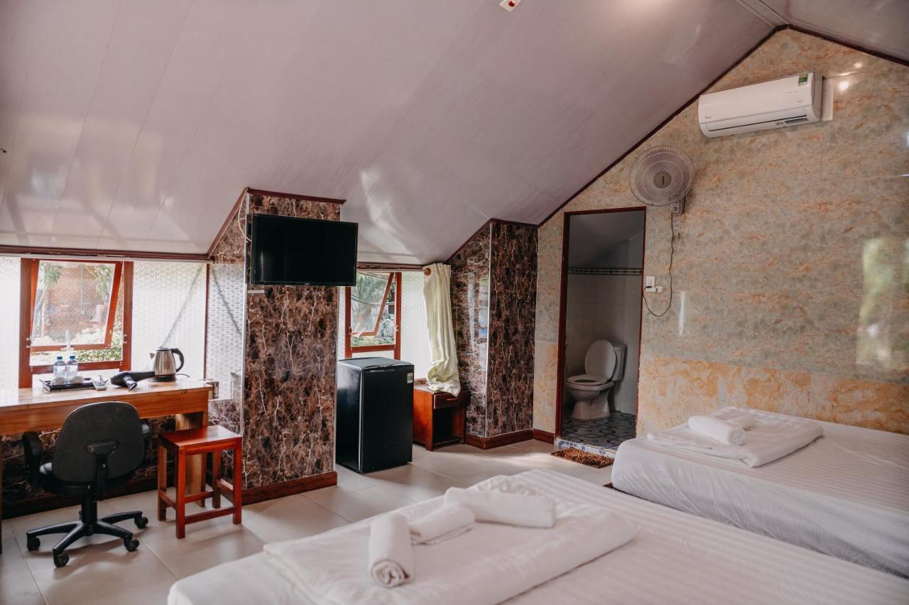 Minh Vuong Village Resort & Restaurant 두옹 동 외부 사진