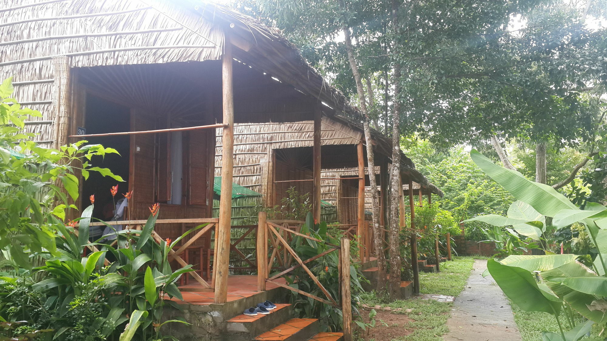 Minh Vuong Village Resort & Restaurant 두옹 동 외부 사진